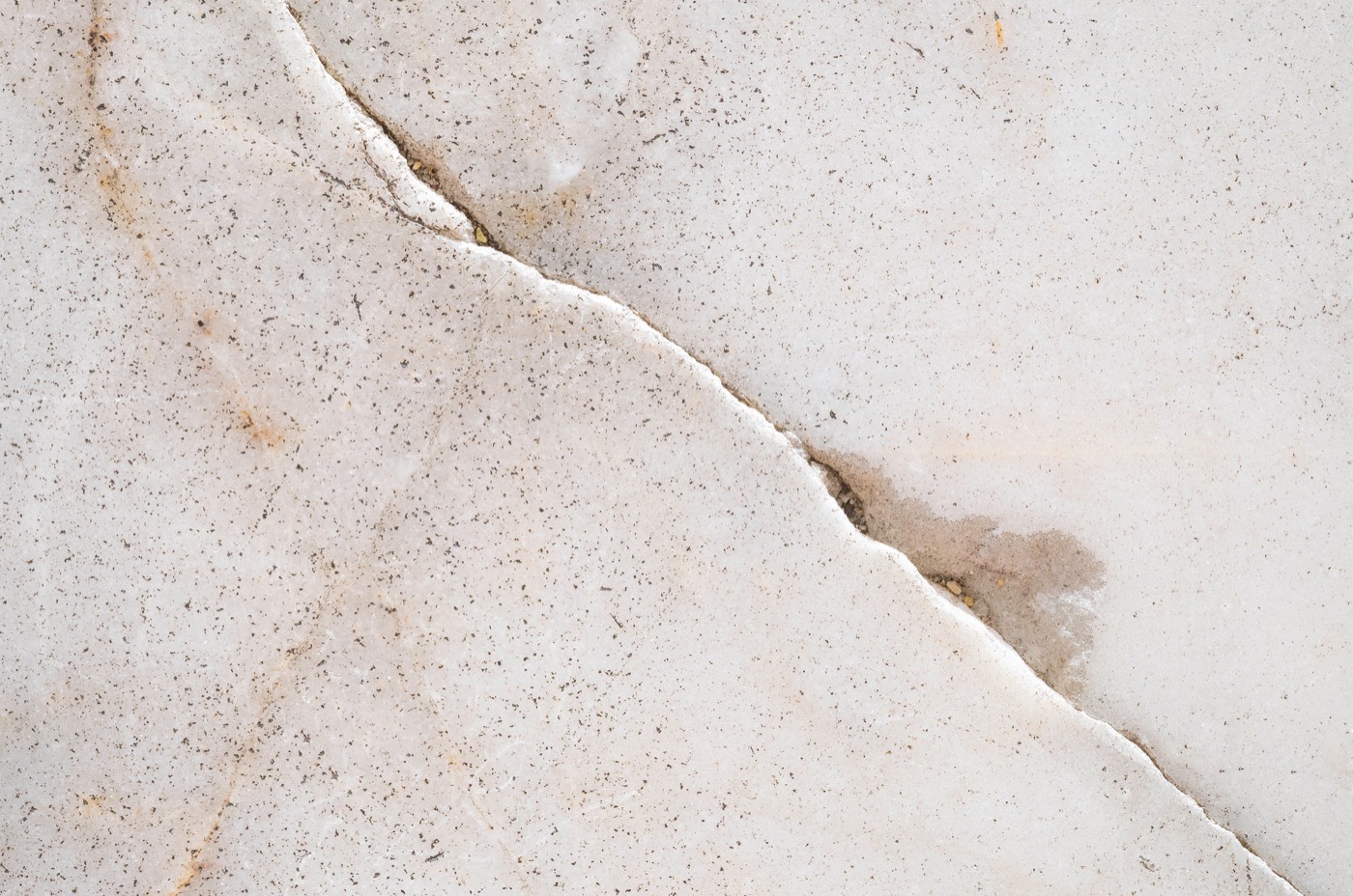 Slab Leaks in Inland Empire Homes: Early Warning Signs and Why Fast Detection Matters